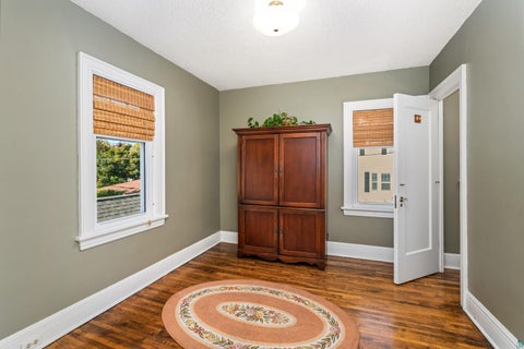 Tiny photo for 211 N 24th Ave E AVE, Duluth, MN 55812 (MLS # 6128433)