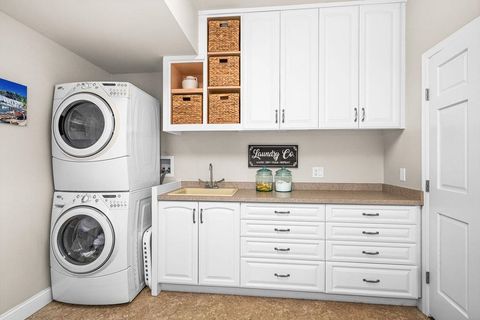 Tiny photo for 8353 Congdon Blvd #8353, Duluth, MN 55804 (MLS # 6123487)