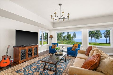 Tiny photo for 8353 Congdon Blvd #8353, Duluth, MN 55804 (MLS # 6123487)