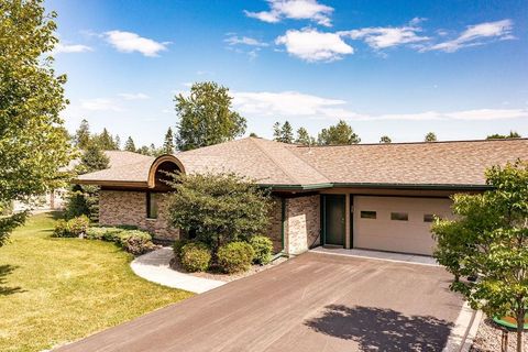 Tiny photo for 8353 Congdon Blvd #8353, Duluth, MN 55804 (MLS # 6123487)