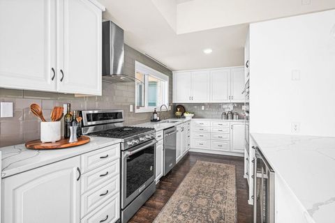 Tiny photo for 8353 Congdon Blvd #8353, Duluth, MN 55804 (MLS # 6123487)