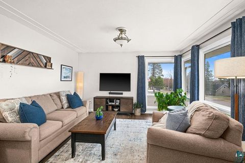 Tiny photo for 335 W Winona St, Duluth, MN 55803 (MLS # 6124859)