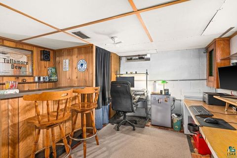 Tiny photo for 335 W Winona St, Duluth, MN 55803 (MLS # 6124859)