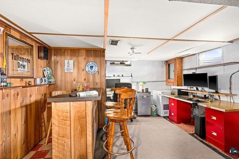 Tiny photo for 335 W Winona St, Duluth, MN 55803 (MLS # 6124859)