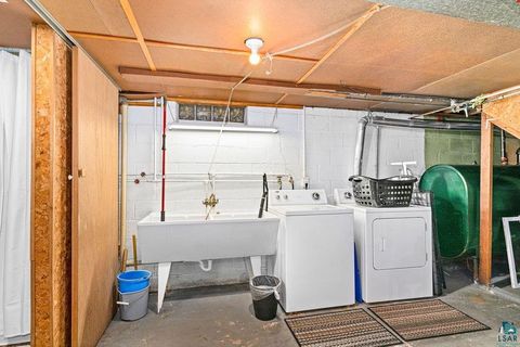Tiny photo for 335 W Winona St, Duluth, MN 55803 (MLS # 6124859)