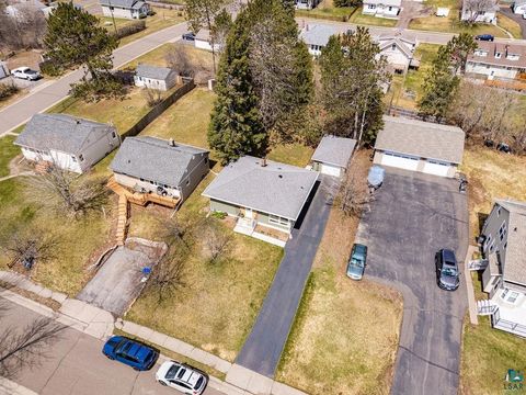 Tiny photo for 335 W Winona St, Duluth, MN 55803 (MLS # 6124859)