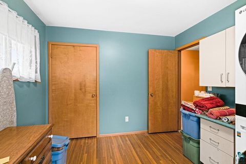 Tiny photo for 421 15th Ave, Two Harbors, MN 55616 (MLS # 6126436)