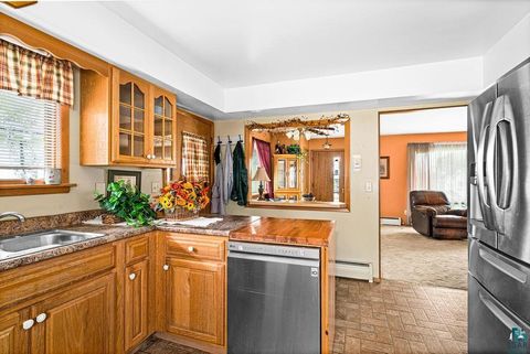 Tiny photo for 421 15th Ave, Two Harbors, MN 55616 (MLS # 6126436)