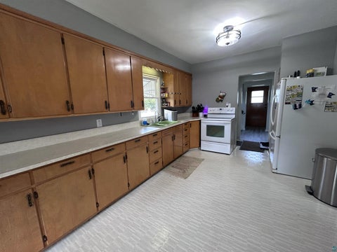 Tiny photo for 140 2nd St N, Eveleth, MN 55734 (MLS # 6127615)