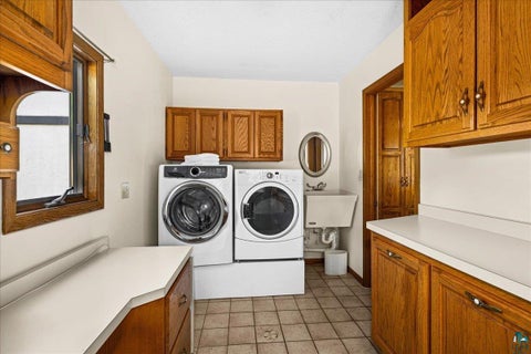 Tiny photo for 2673 Lindahl Rd, Duluth, MN 55810 (MLS # 6127621)