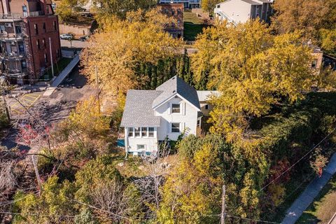 Photo of 126 N 7th Ave W, Duluth, MN 55806 (MLS # 6122592)