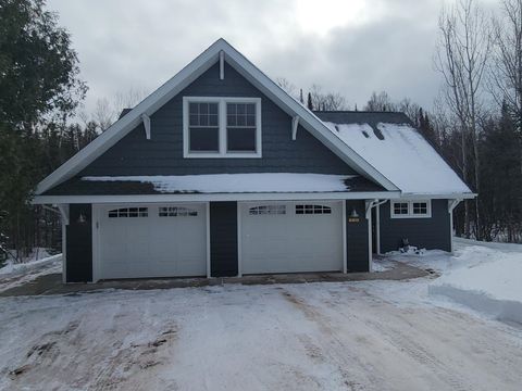 Tiny photo for 526 W 5th St, Grand Marais, MN 55604 (MLS # 6123728)