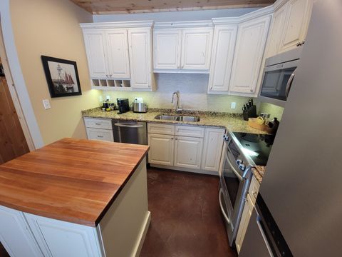 Tiny photo for 526 W 5th St, Grand Marais, MN 55604 (MLS # 6123728)