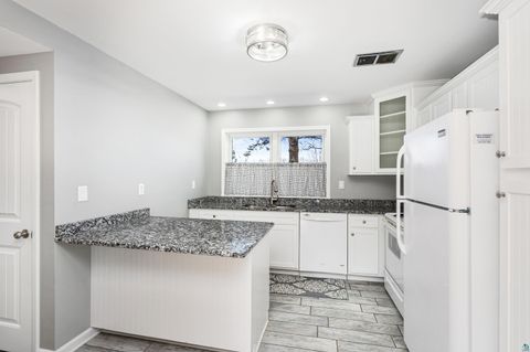 Tiny photo for 504 Madison Ave, Duluth, MN 55811 (MLS # 6125450)