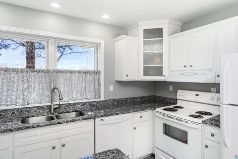 Tiny photo for 504 Madison Ave, Duluth, MN 55811 (MLS # 6125450)