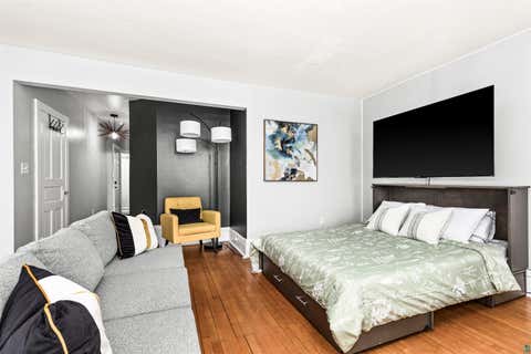 Tiny photo for 209211 E 3rd St, Duluth, MN 55805 (MLS # 6126980)