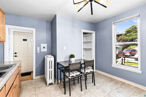 Tiny photo for 209211 E 3rd St, Duluth, MN 55805 (MLS # 6126980)