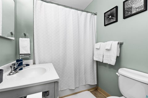 Tiny photo for 209211 E 3rd St, Duluth, MN 55805 (MLS # 6126980)