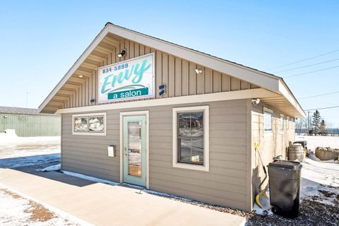 Tiny photo for 610 4th St, Two Harbors, MN 55616 (MLS # 6123450)