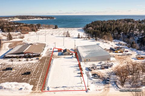 Tiny photo for 610 4th St, Two Harbors, MN 55616 (MLS # 6123450)