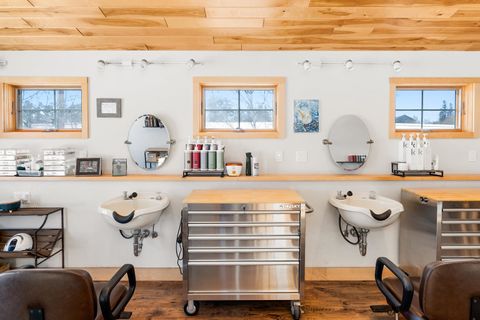 Tiny photo for 610 4th St, Two Harbors, MN 55616 (MLS # 6123450)