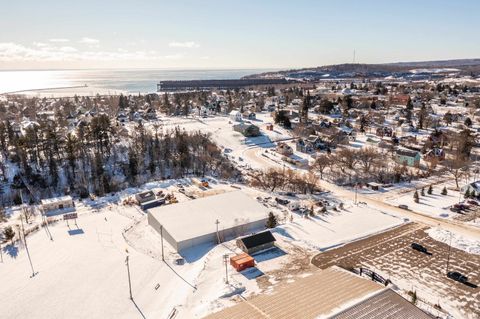 Tiny photo for 610 4th St, Two Harbors, MN 55616 (MLS # 6123450)