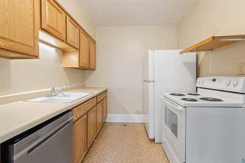 Tiny photo for 1931 E Superior St, Duluth, MN 55812 (MLS # 6127410)