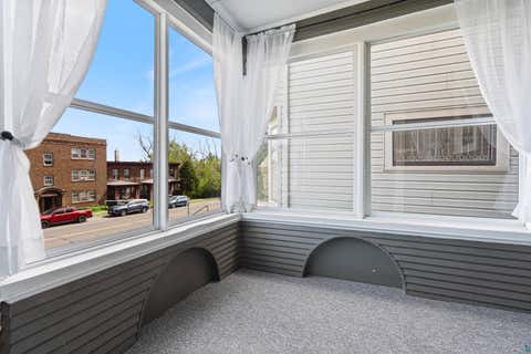 Tiny photo for 1931 E Superior St, Duluth, MN 55812 (MLS # 6127410)