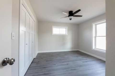 Tiny photo for 411 4th Ave, Two Harbors, MN 55616 (MLS # 6122489)