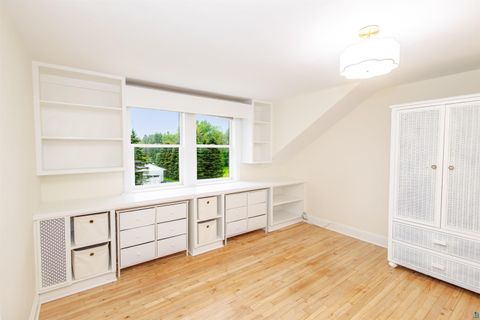 Tiny photo for 12731 W 9th St, Duluth, MN 55808 (MLS # 6126330)
