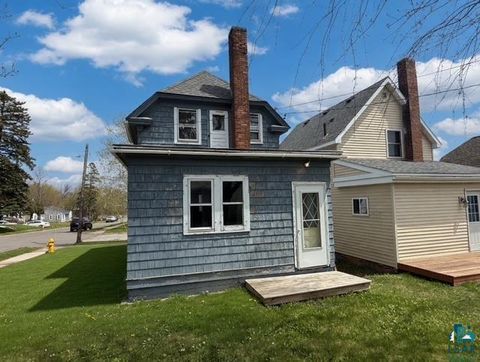 Tiny photo for 1127 N 46th Ave E AVE, Duluth, MN 55804 (MLS # 6125361)