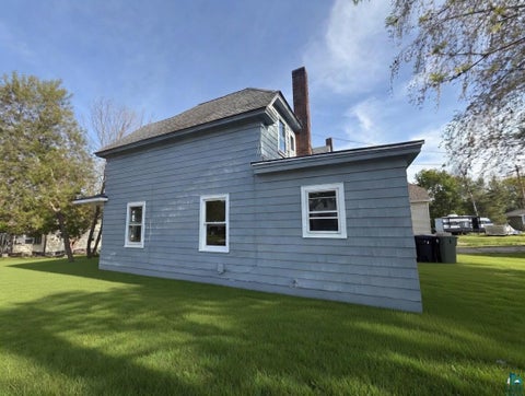 Tiny photo for 1127 N 46th Ave E AVE, Duluth, MN 55804 (MLS # 6125361)