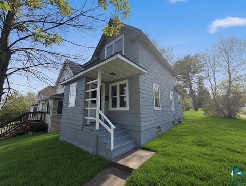 Tiny photo for 1127 N 46th Ave E AVE, Duluth, MN 55804 (MLS # 6125361)