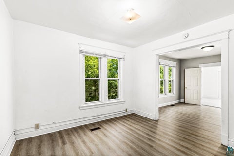 Tiny photo for 217 E 7th St, Duluth, MN 55805 (MLS # 6126713)