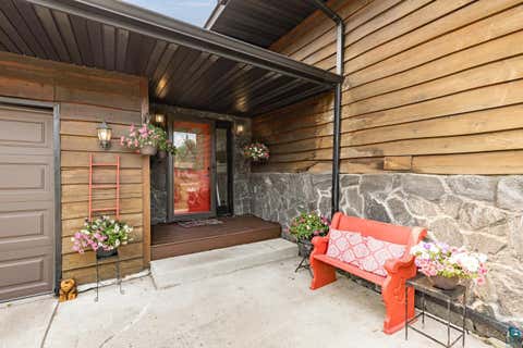 Tiny photo for 4019 Chambersburg Ave, Duluth, MN 55811 (MLS # 6127384)