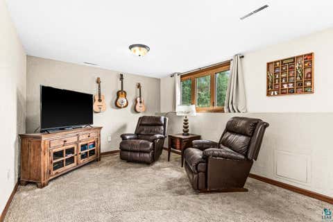 Tiny photo for 4019 Chambersburg Ave, Duluth, MN 55811 (MLS # 6127384)