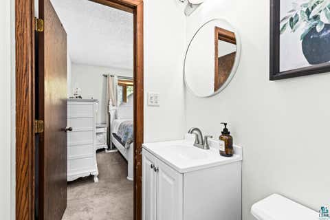 Tiny photo for 4019 Chambersburg Ave, Duluth, MN 55811 (MLS # 6127384)