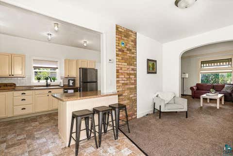 Tiny photo for 410 E 7th St, Duluth, MN 55805 (MLS # 6127116)