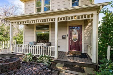 Tiny photo for 410 E 7th St, Duluth, MN 55805 (MLS # 6127116)