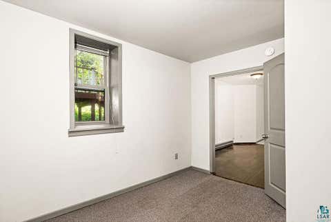 Tiny photo for 410 E 7th St, Duluth, MN 55805 (MLS # 6127116)