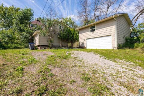 Tiny photo for 410 E 7th St, Duluth, MN 55805 (MLS # 6127116)