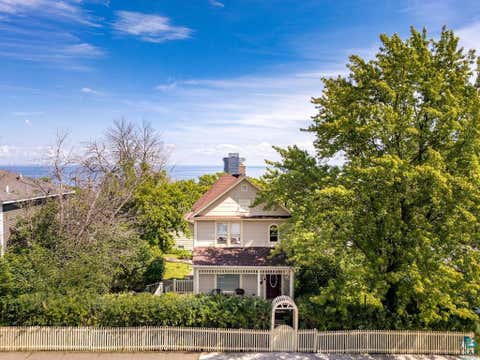 Tiny photo for 410 E 7th St, Duluth, MN 55805 (MLS # 6127116)