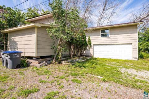 Tiny photo for 410 E 7th St, Duluth, MN 55805 (MLS # 6127116)