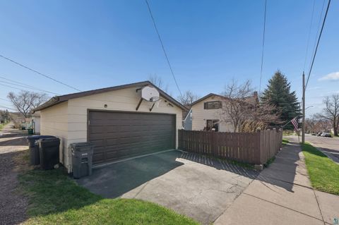 Tiny photo for 4219 W 8th St, Duluth, MN 55807 (MLS # 6125174)