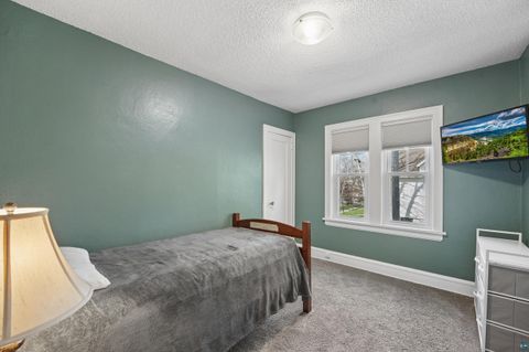 Tiny photo for 4219 W 8th St, Duluth, MN 55807 (MLS # 6125174)