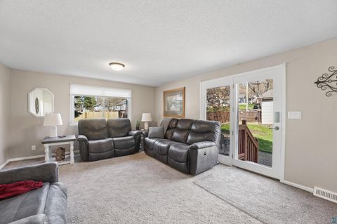 Tiny photo for 4219 W 8th St, Duluth, MN 55807 (MLS # 6125174)