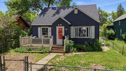 Photo of 920 N 16th St, Virginia, MN 55792 (MLS # 6126160)