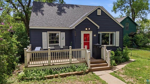 Tiny photo for 920 N 16th St, Virginia, MN 55792 (MLS # 6126160)