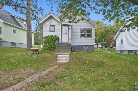 Tiny photo for 506 Sparkman Ave, Duluth, MN 55803 (MLS # 6128087)