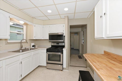 Tiny photo for 506 Sparkman Ave, Duluth, MN 55803 (MLS # 6128087)